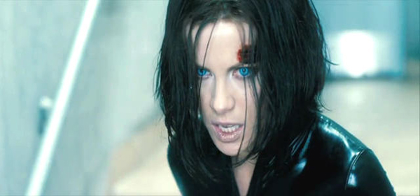 Screen Shot Of Hollywood Movie Underworld 4: Awakening (2012) In English Full Movie Free Download And Watch Online at worldfree4u.com