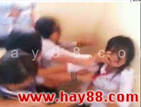 Girl Xinh lớp 8 đánh nhau có cảnh nóng (18+) AE vào chém | Maphim.net