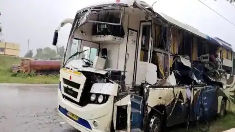 Korba Chhattisgarh bus accident hindi news