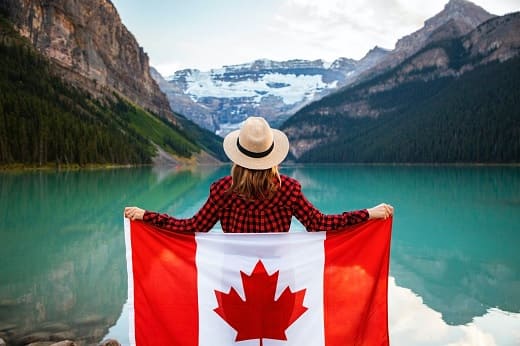 Canada will welcome approximately 1.3 million additional immigrants between 2022 and 2024! Our Team is dedicated to making things straightforward despite the fact that there are numerous ways to come to Canada and obtain permanent residence there.