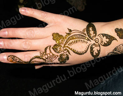 Latest Arabic Mehndi Designs Photos 2013