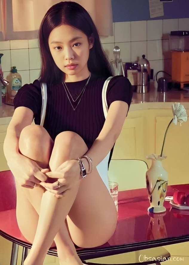 South Korean Kpop Idol Jennie Kim 김제니
