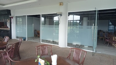 FROSTED GLASS BANGUNAN GOLF CLUB BUKIT BERUNTUNG RAWANG SELANGOR I +60182572826 & +603-80664432