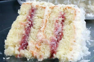 Coconut Cake With Raspberry Fillin