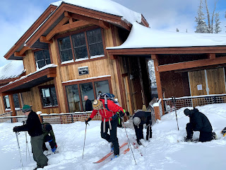 sisters cabin exterior