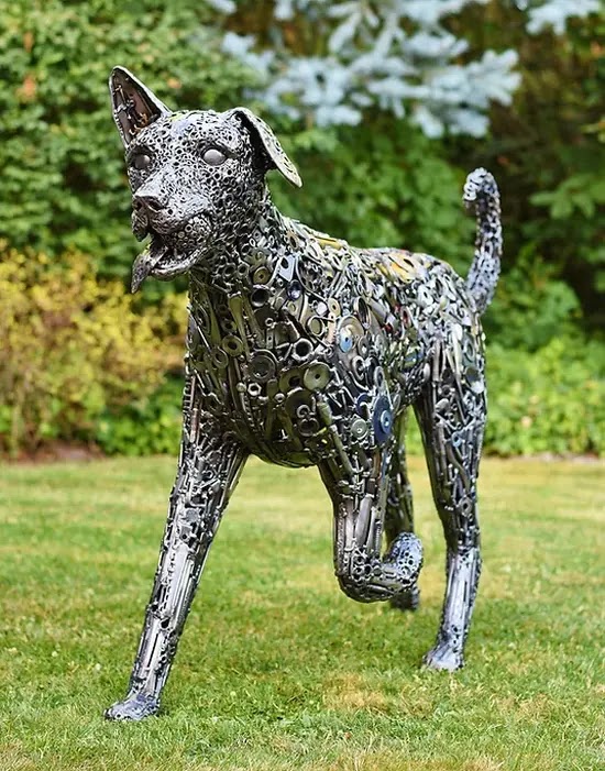 Brian Mock arte esculturas metal ferro velho animais lixo sucata cães gatos