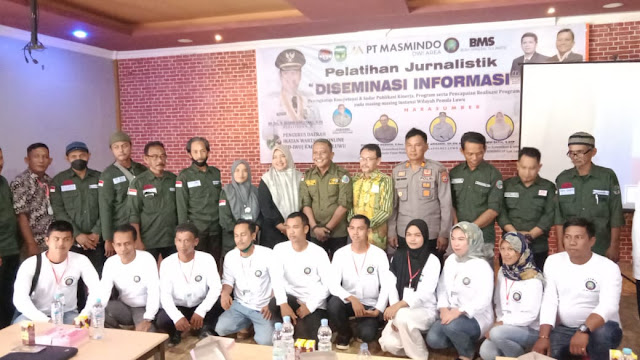 Pengurus Daerah Ikatan Wartawan Online Luwu,Menggelar Pelatihan Jurnalis