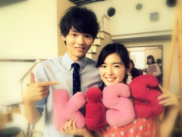  MikiHonoka  Aihara Kotoko FurukawaYuki Irie Naoki Especial Itazura Na Kiss: Love in Okinawa