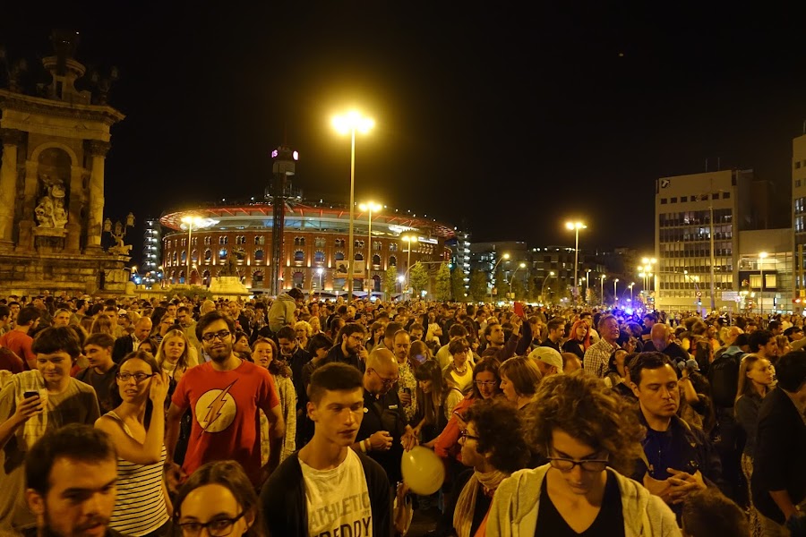 花火と噴水と音楽のショー  （Piromusical dins els actes de  les Festes de la Mercè 2015）