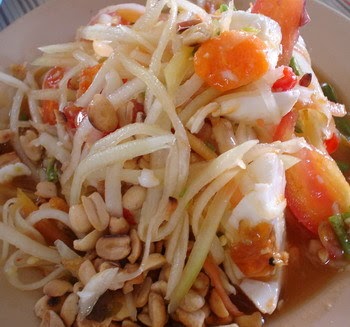 Papaya Salad with Salted Egg Recipes : Som Tum Kai Kem ...