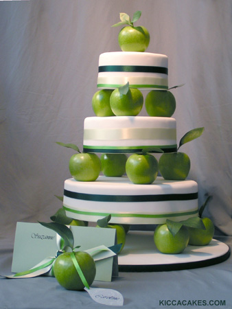 Wedding Cakes Pictures on Wedding Cakes Pictures  Apple Wedding Cakes