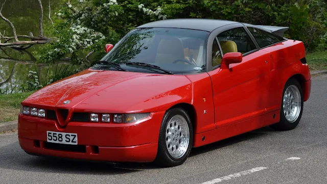 Alfa-Romeo SZ / AutosMk