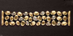 tri-colored gold jewelry