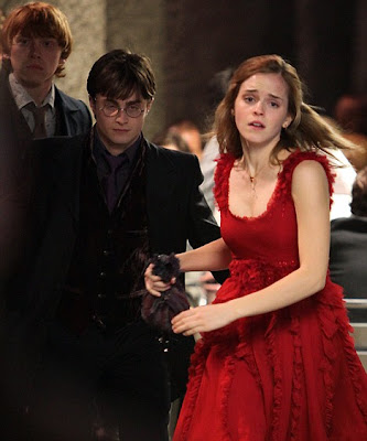 harry potter 7 movie pictures. harry potter 7 movie pictures. harry potter 7 movie stills.
