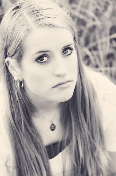SycamoreLane Photography-Senior-12-blk&wht