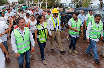 Supervisa Laura Fernández avance de obras en el Casco Antiguo de Puerto Morelos