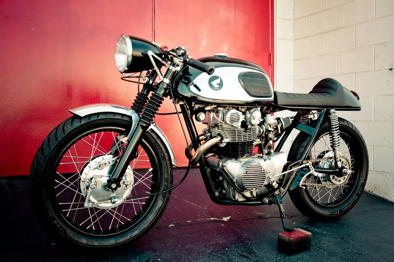 HONDAYES Honda CL450 Cafe Racer By Trophy Motorcycles