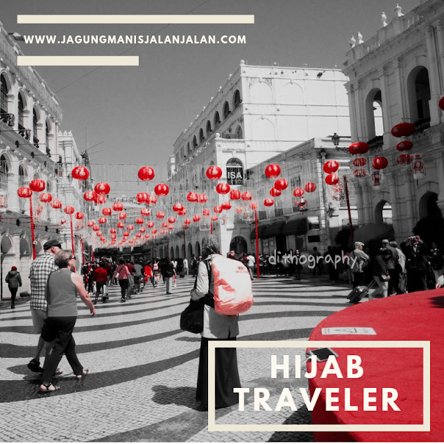 Traveling menggunakan hijab