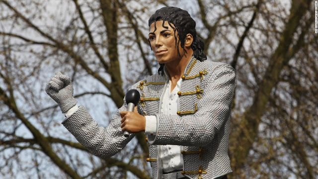 Michael Jackson Statue Removed From Museum Following Abuse Claims 