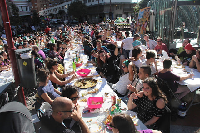 Comida popular en las fiestas de Beurko-Bagatza