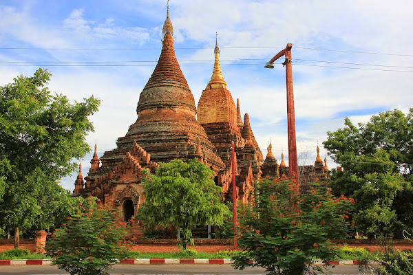 Carretera entre Nyaung-U y antiguo Bagan