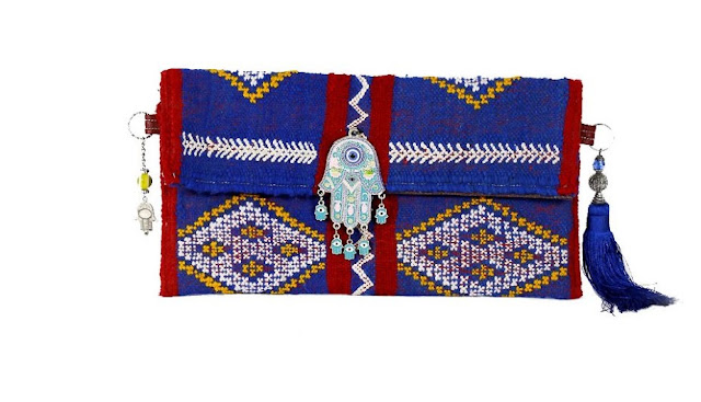إدير IDYR ”  ماركة تجارية أمازيغية جديد  بروح الصناعة التقليدية حقائب جلدية