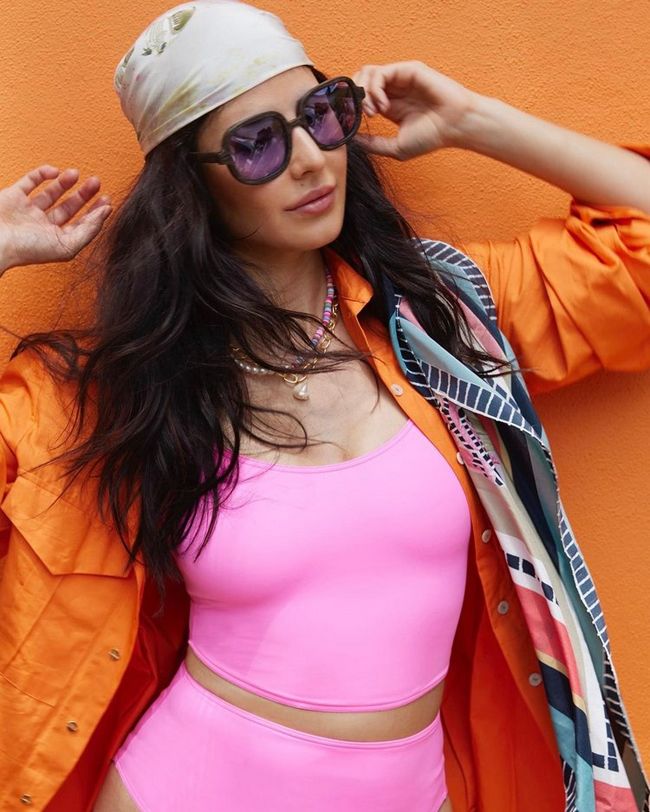 Pic Talk: Katrina Kaif Taunts With Her Tremendous Looks