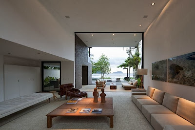 Rumah Minimalis Blends With Nature 10