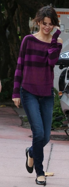 selena gomez clothes style on wizards. Buy Selena#39;s sweater and flats