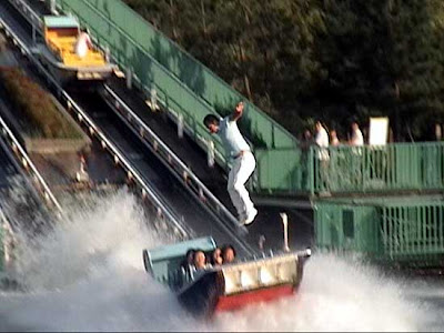 Japanese Boat Jumpers Seen On www.coolpicturegallery.net