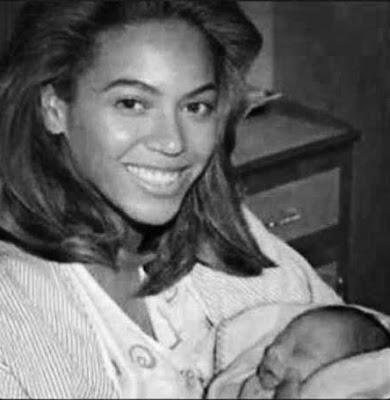 Beyonce Baby Pictures on Beyonce And Jay Z Showed Off Their Baby Girl   Iwan Kito   Bloggers