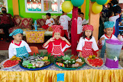 TK Pembina Tembilahan Gelar Market Day Mengenalkan Makan Khas Daerah 