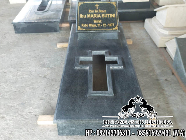 Makam Kristen Batu Granit