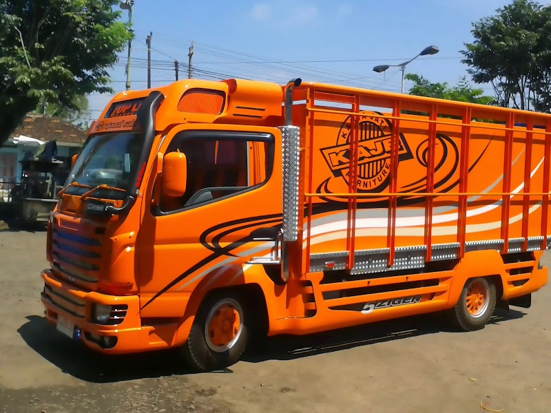 17+ Gambar Mobil Truk, Inspirasi Spesial!