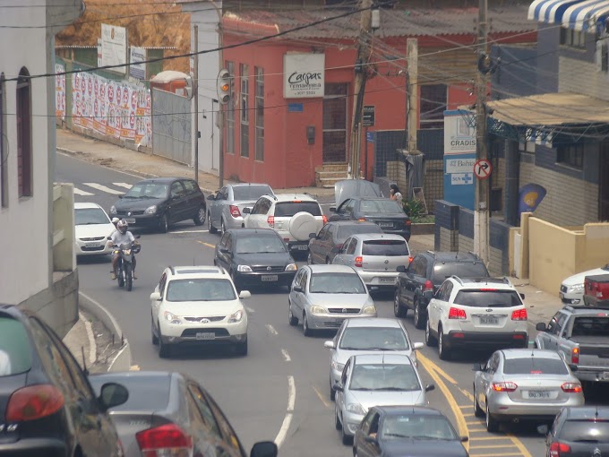 Sinaleira quebrada