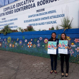 Voluntarios de Nueva Acrópolis difunden bases del Certamen de Literatura en Centros Escolares