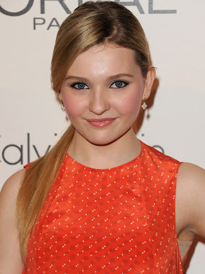 Abigail Breslin Dangling Diamond Earrings