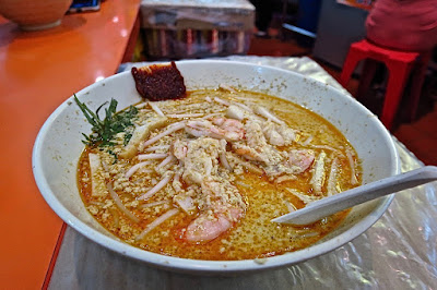 Janggut Laksa, Queensway