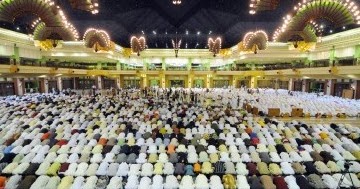 Niat Shalat Tarwih Dan Sejarah Shalat Tarawih ~ Ayeey.com