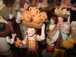 Advent; Chalkware; Christmas Decorations; Christmas Figures; Civilian Figures; Civilian Toy Figures; Composition Statuary; Folk Art; Hand-Crafted; Krip; Made In France; Made In Italy; Naïve Art; Nativity; Plaster Figurines; Plaster Statuettes; Precepi; Rural Figures; Santons; Small Scale World; smallscaleworld.blogspot.com; Statuette; Terracotta Figurines; Traditional Craft; Traditional Figures; Village Folk;