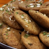 http://ridhisidhisweets.com/pyaz-kachori.html