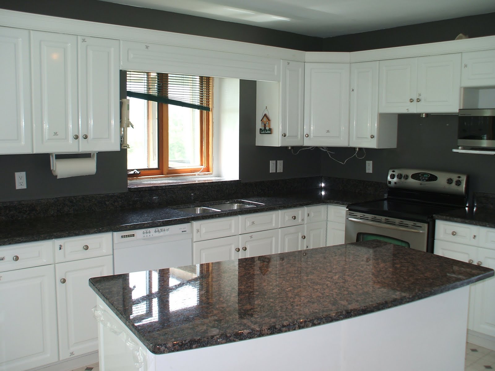 Granite Kitchen Counter