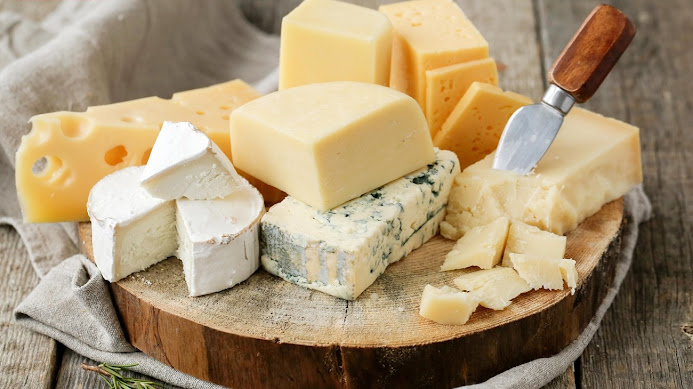 Feasibility study of a cheese making project;