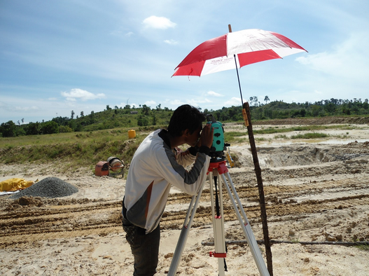Tugas dan Tanggung Jawab Surveyor Proyek