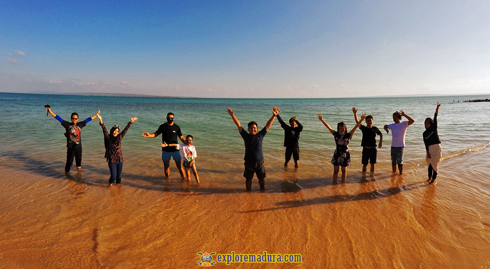 pantai sembilan gili genting sumenep