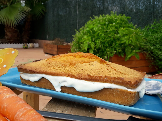 Carrot cake rellena de crema de queso