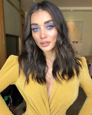 Amy Jackson Long Beachy Waves