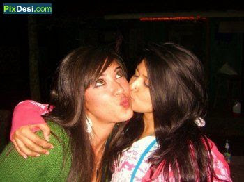 Hot Indian Girl Poorvi Kissing