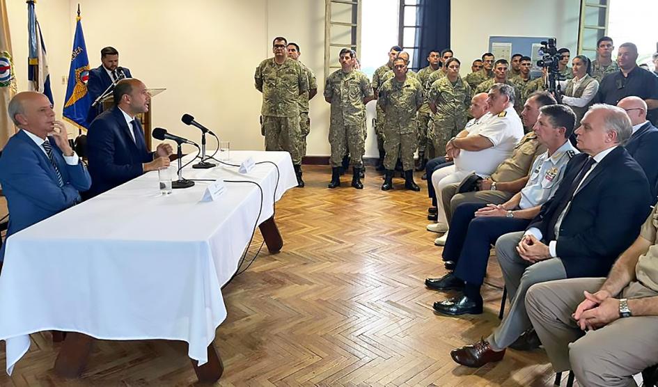 Fuerzas Armadas fueron reconocidas por su apoyo a ollas populares y  merenderos