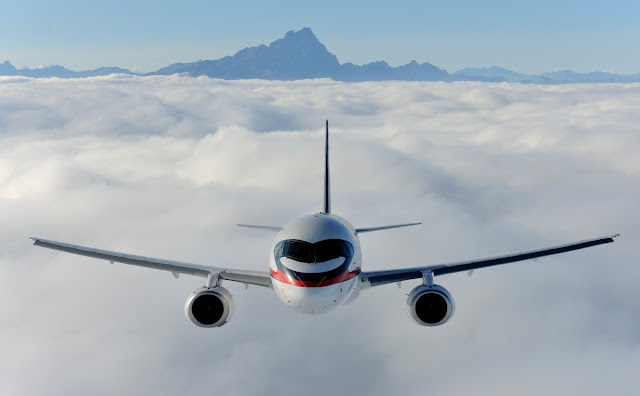 sukhoi superjet 100 in flight